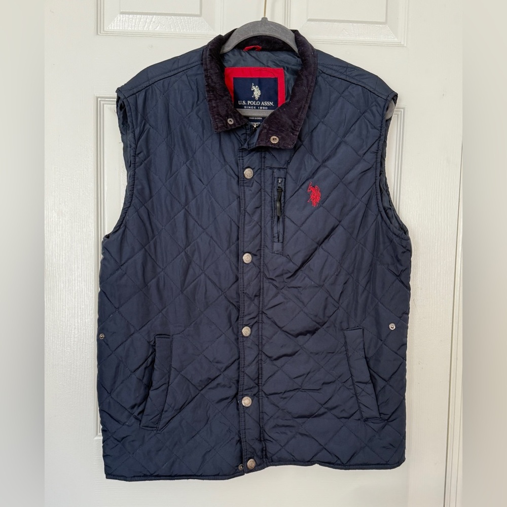 U.S. Polo Assn. Men's Navy Quilted Vest